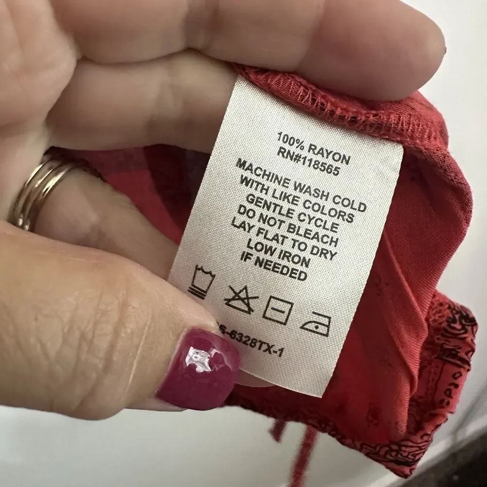 Ashley Stewart Top Plus 1X Popover V Neck Short Sleeve Red Bandana Shirt NEW - Picture 6 of 9